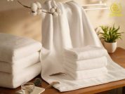 Khăn trắng dày mịn – chuẩn “cotton hotel” cho phòng tắm sạch sang
